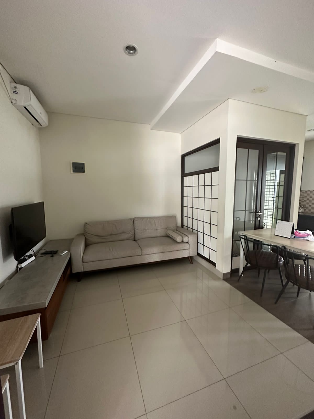 Rumah Disewakan di Cluster The Patio Lippo Cikarang